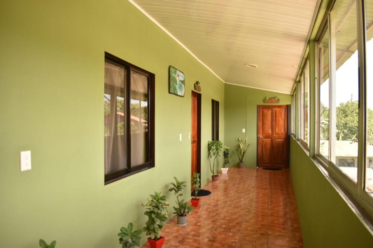 The Corner Airbnb Puerto Jiménez 外观 照片