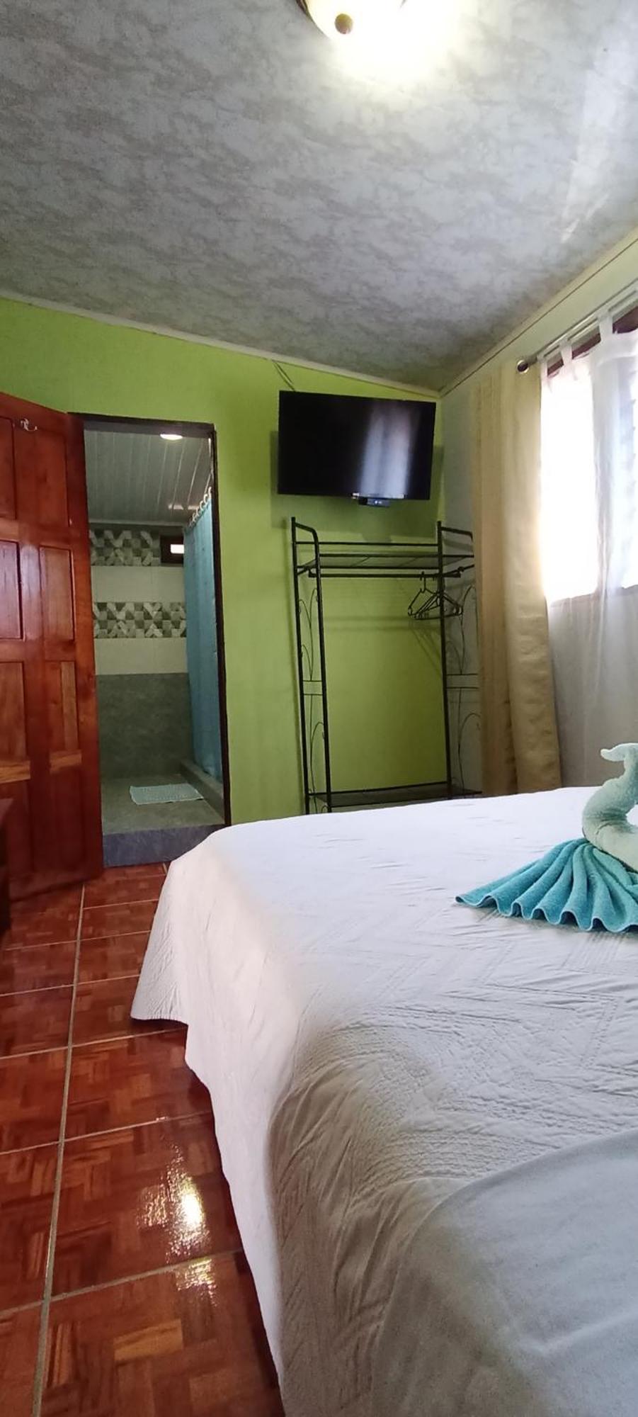 The Corner Airbnb Puerto Jiménez 客房 照片